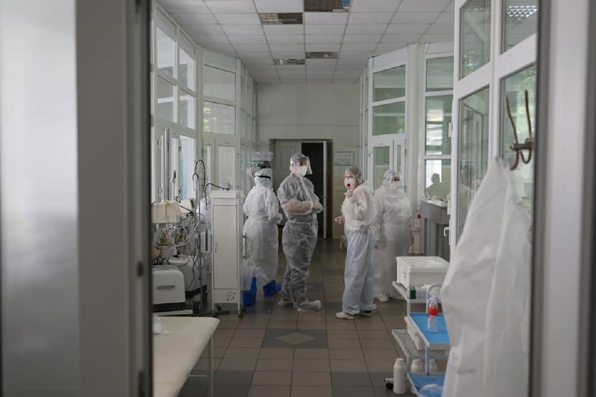 Через коронавірус до лікарні потрапила львівська сім’я з двома дітьми