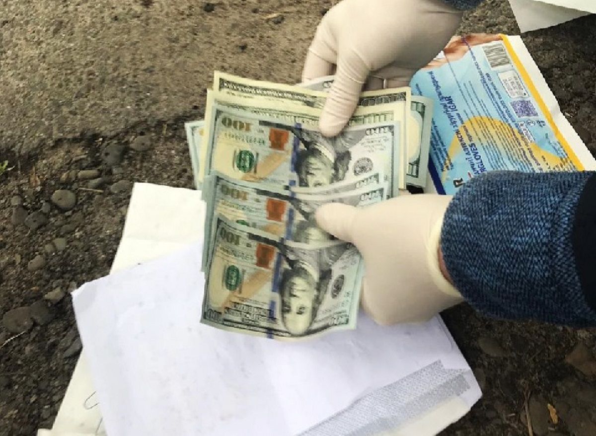 На хабарі за відкуп від призову затримали львівських військовослужбовців