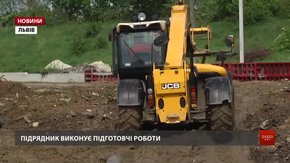 На вулиці Пластовій триває підготовка до будівництва сміттєпереробного заводу