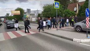 Мешканці сусідніх сіл заблокували більшість трас біля Львова