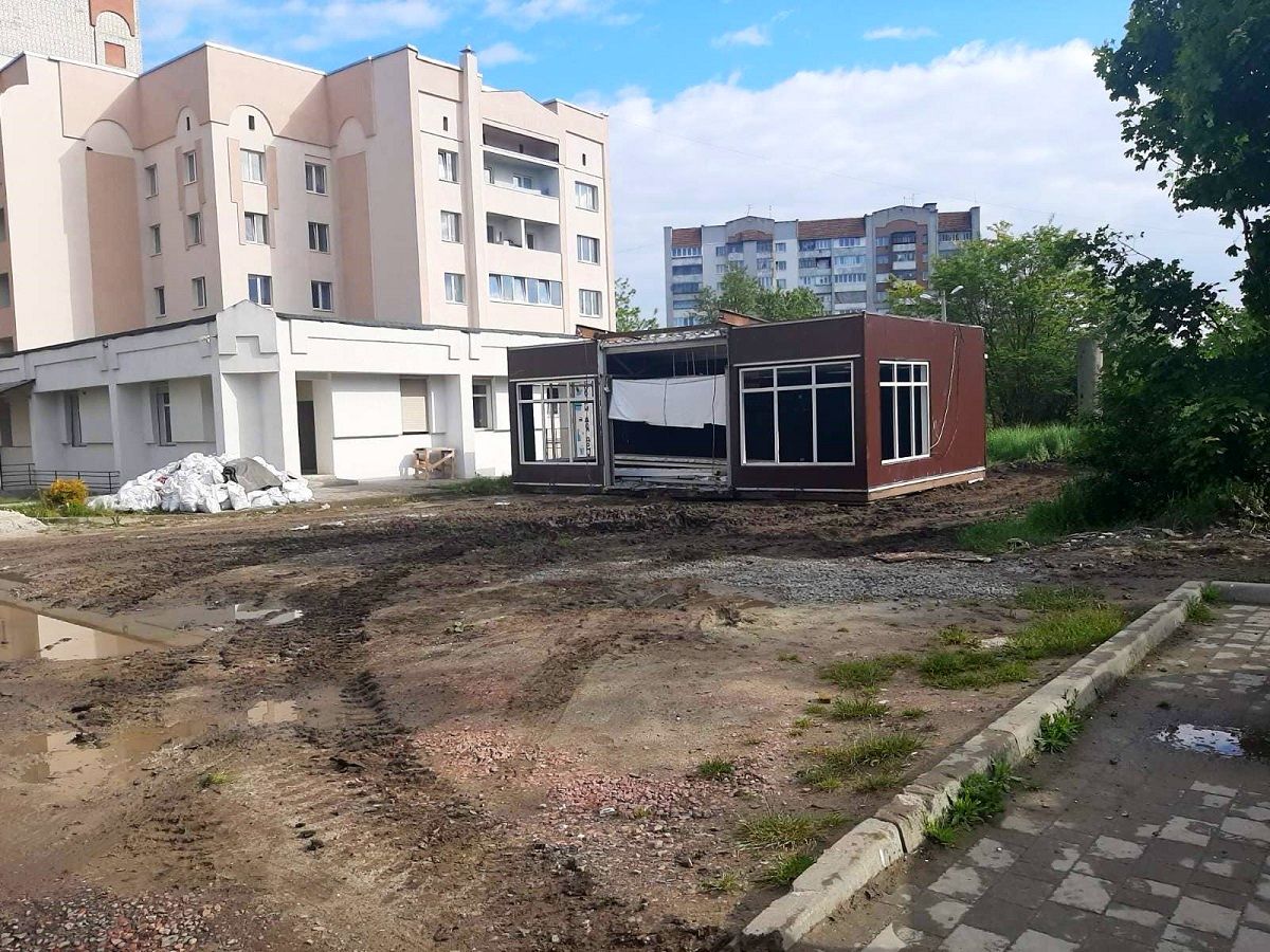 Вночі на Левандівці незаконно встановили МАФ
