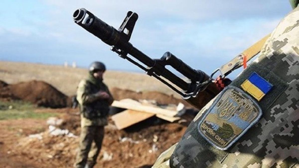 П’ятеро українських бійців постраждали від обстрілів на Донбасі