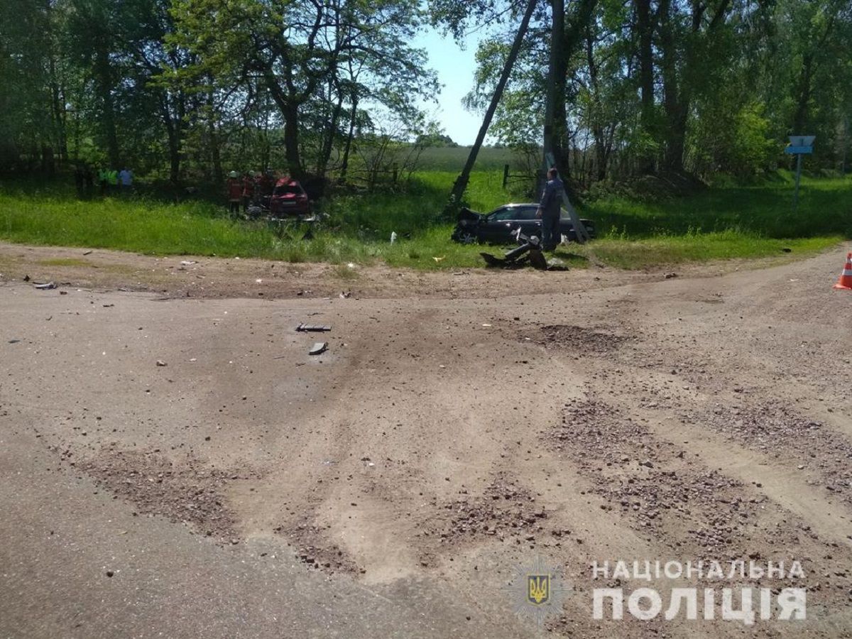 Поліцейський скоїв аварію з чотирма загиблими на Житомирщині