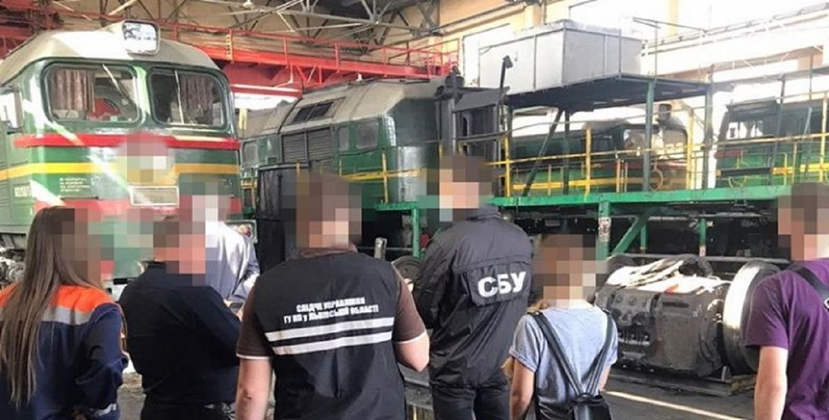 Посадовці «Львівської залізниці» закуповували вживані запчастини з РФ під виглядом нових
