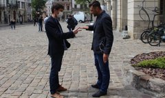 «Варта» йде в політику