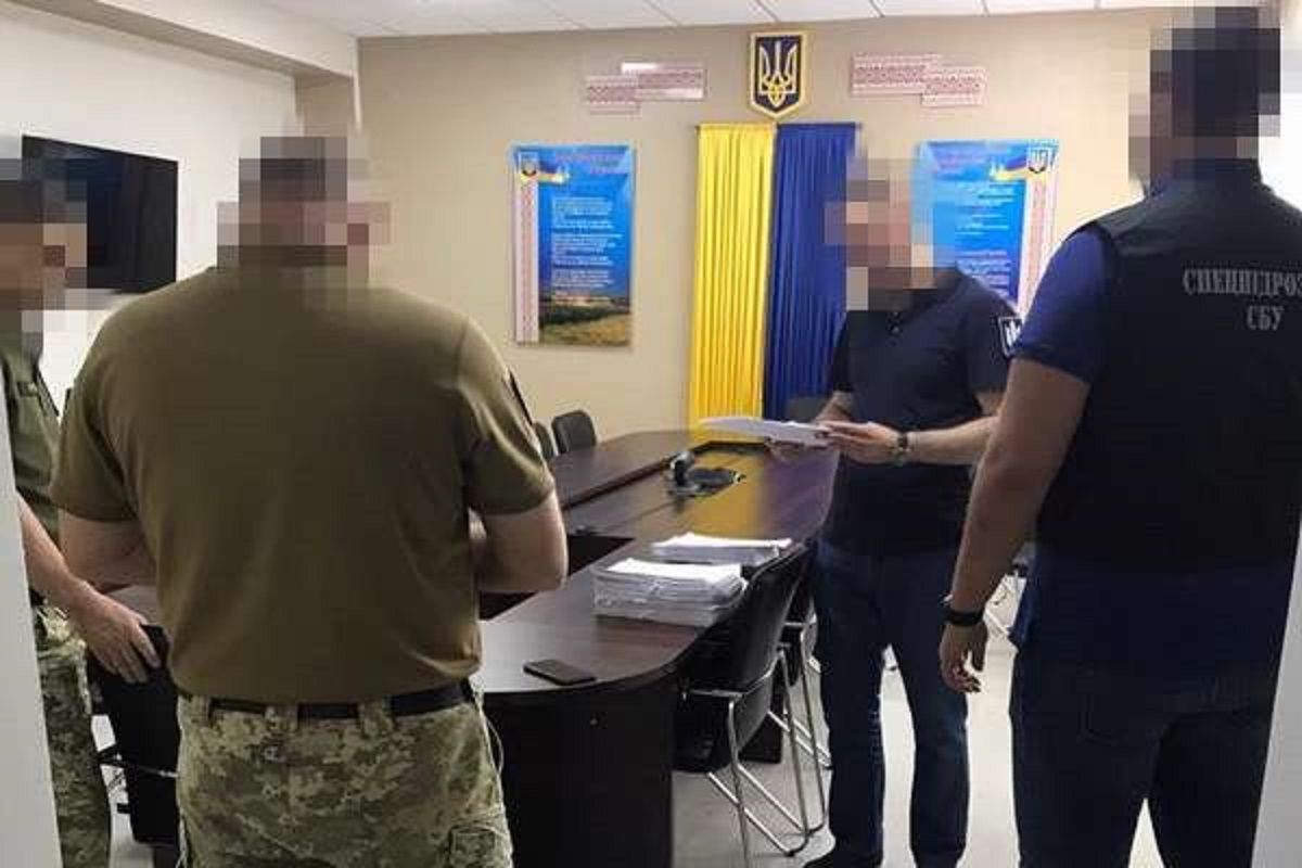 Чиновників Міноборони запідозрили у розкраданні 11 млн грн на будівництві казарм