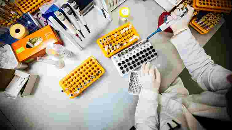 Лабораторія МеДіС оприлюднила перші висновки щодо діагностики коронавірусу методом ІФА