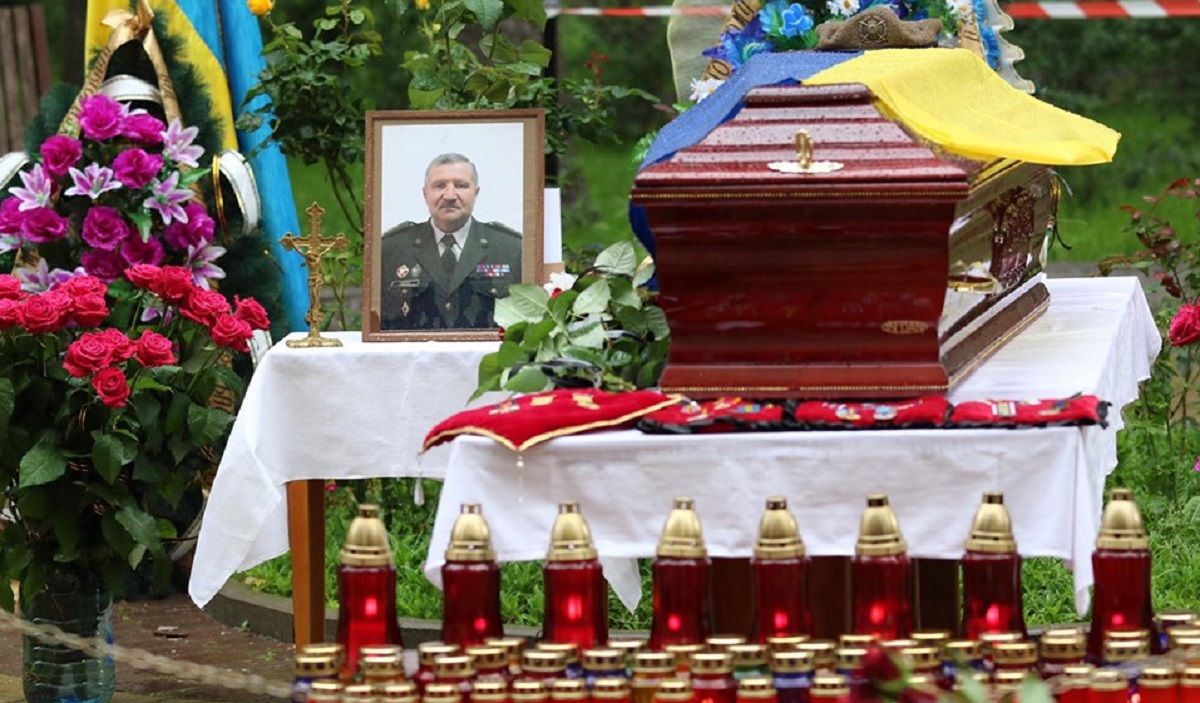 Львів попрощався з начальником військового госпіталю, який помер від коронавірусу