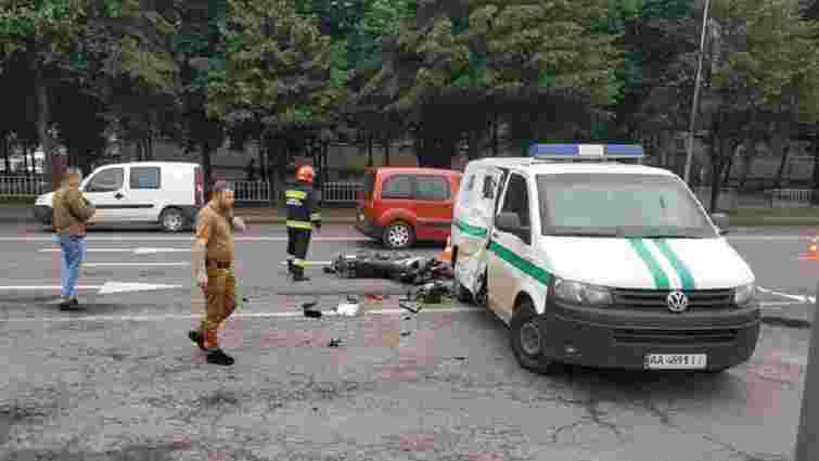 Після зіткнення з інкасаторським авто у Львові загинув мотоцикліст
