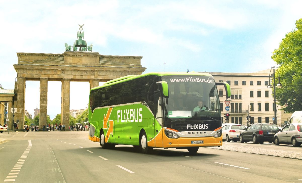 FlixBus відновлює частину міжнародних маршрутів з України