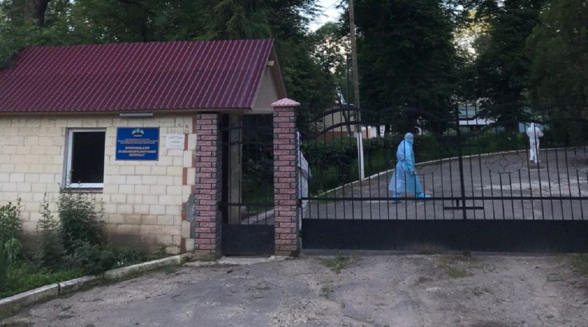В інтернаті на Хмельниччині виявили масштабний спалах Covid-19