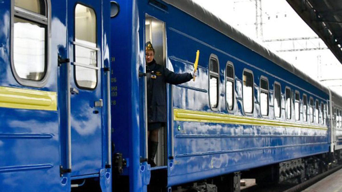 «Укрзалізниця» частково відновила рух електричок у Рівненській та Волинській областях