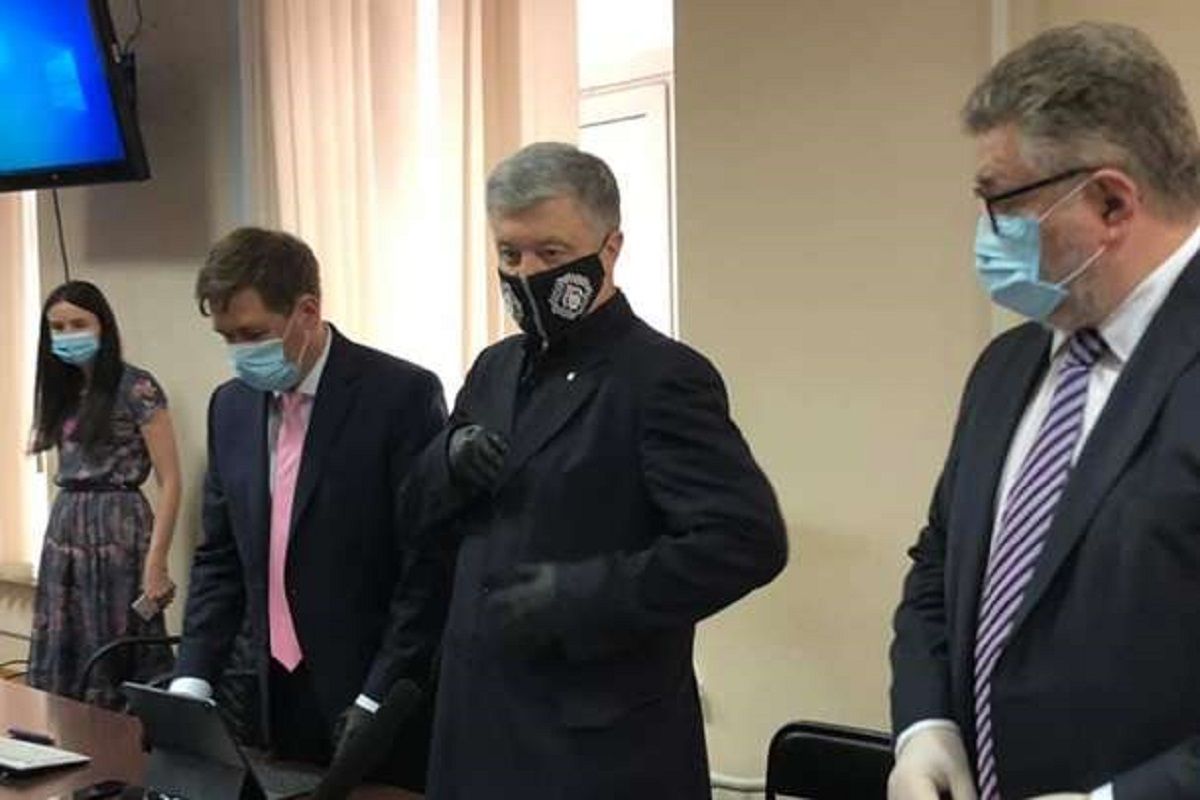  Суд вдруге не зміг обрати запобіжний захід Петру Порошенку