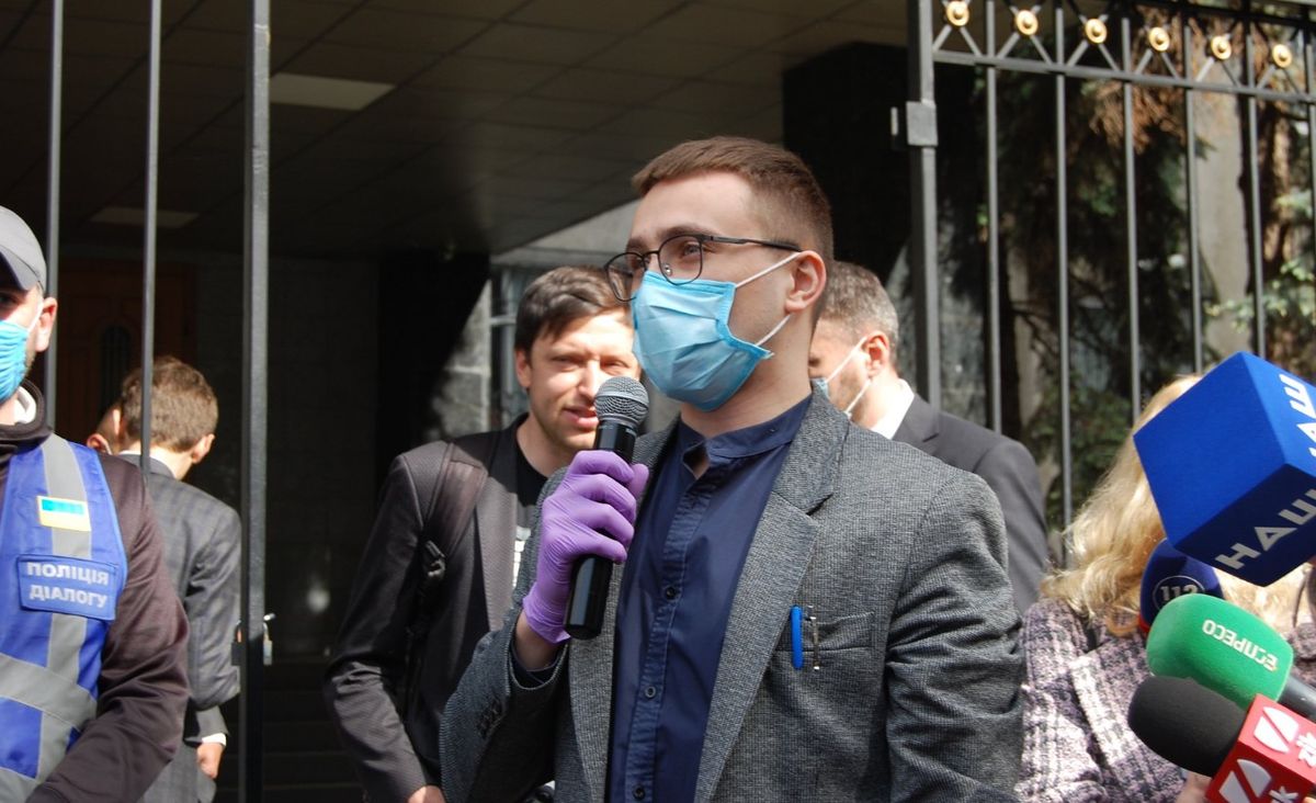 Апеляційний суд залишив Стерненка під цілодобовим домашнім арештом