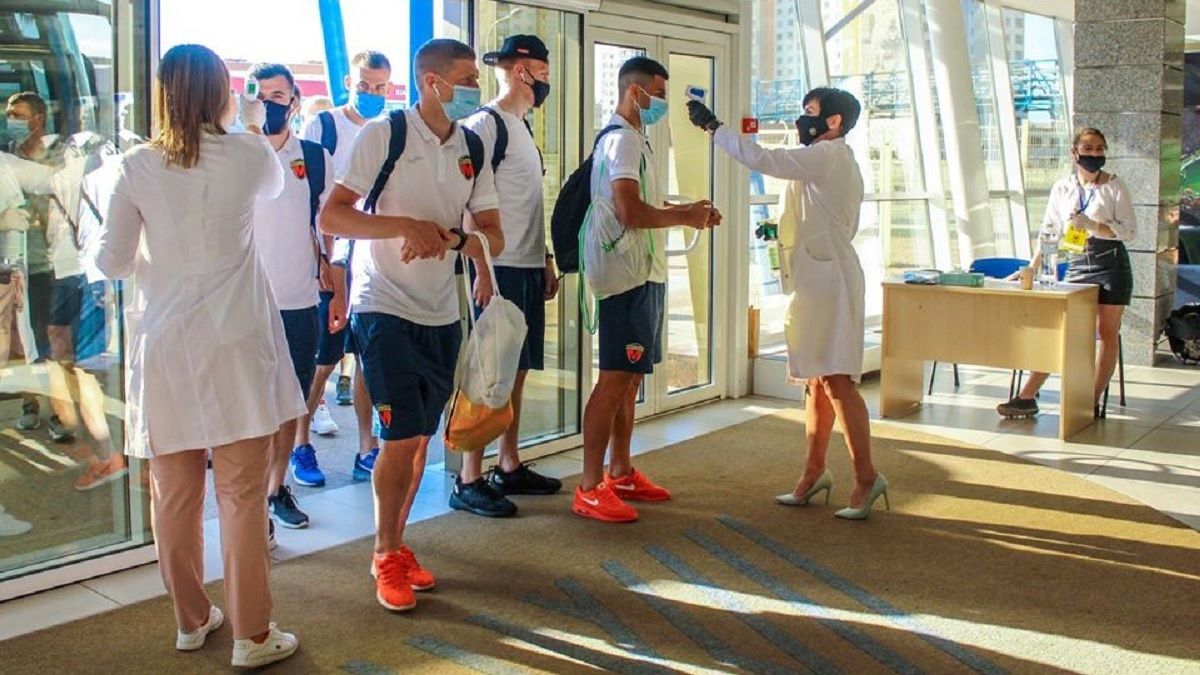 Через спалах коронавірусу в запорізькому «Металурзі» перенесли матч з винниківським «Рухом»