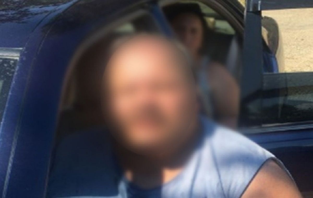 Сім'я ромів посеред дня обікрала будинок у передмісті Городка