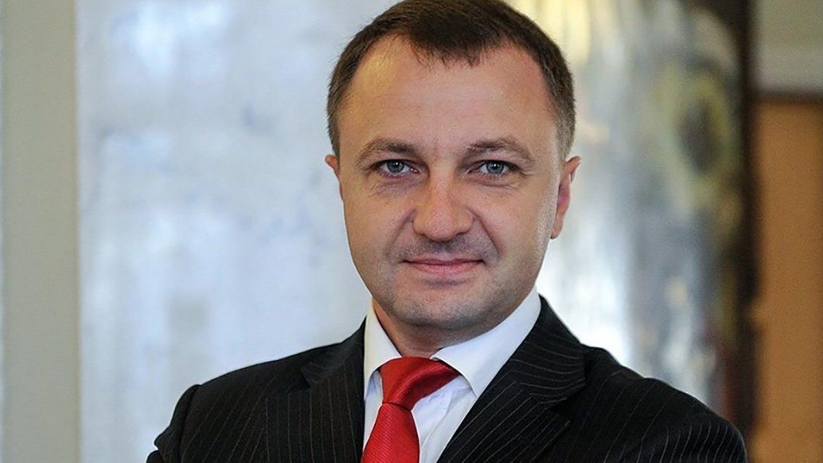 Уряд призначив мовним омбудсменом Тараса Кременя