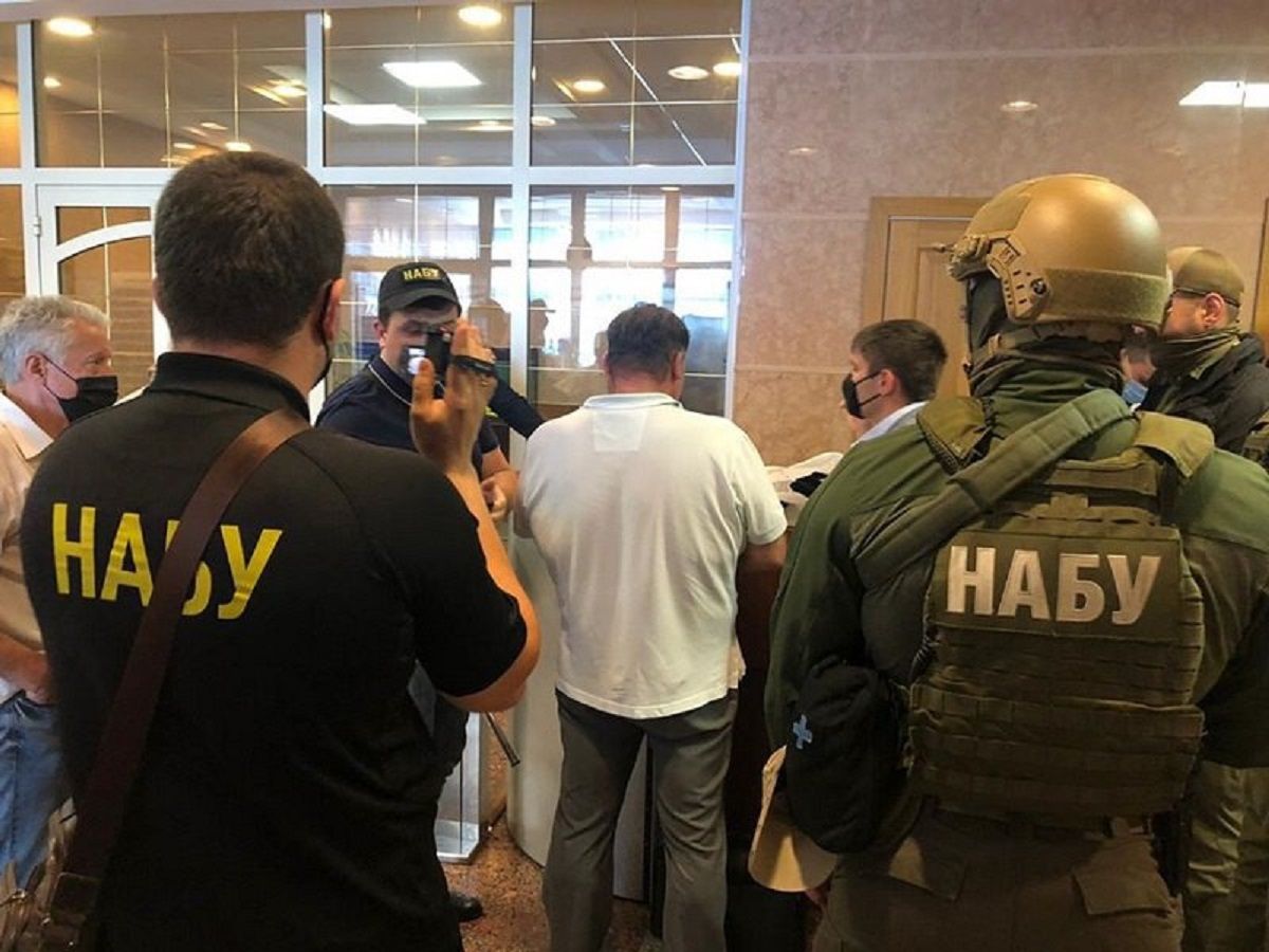 Голову Фонду держмайна намагалися підкупити за 800 тис. доларів