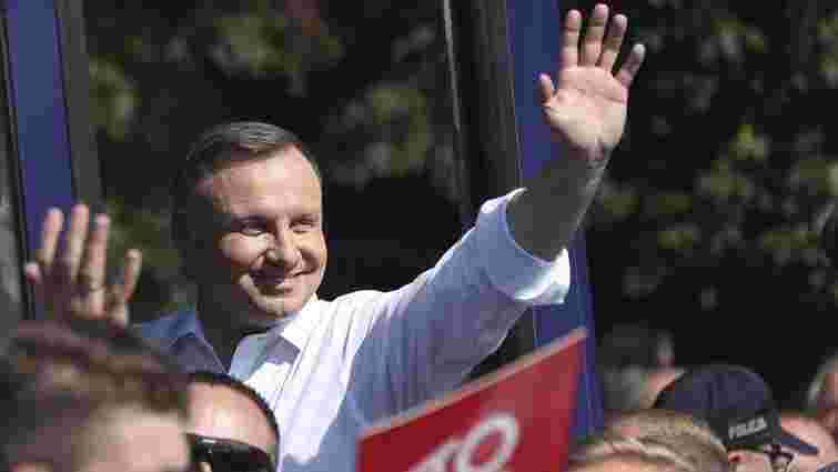 Екзит-пол показав мінімальну перевагу Анджея Дуди на виборах президента Польщі