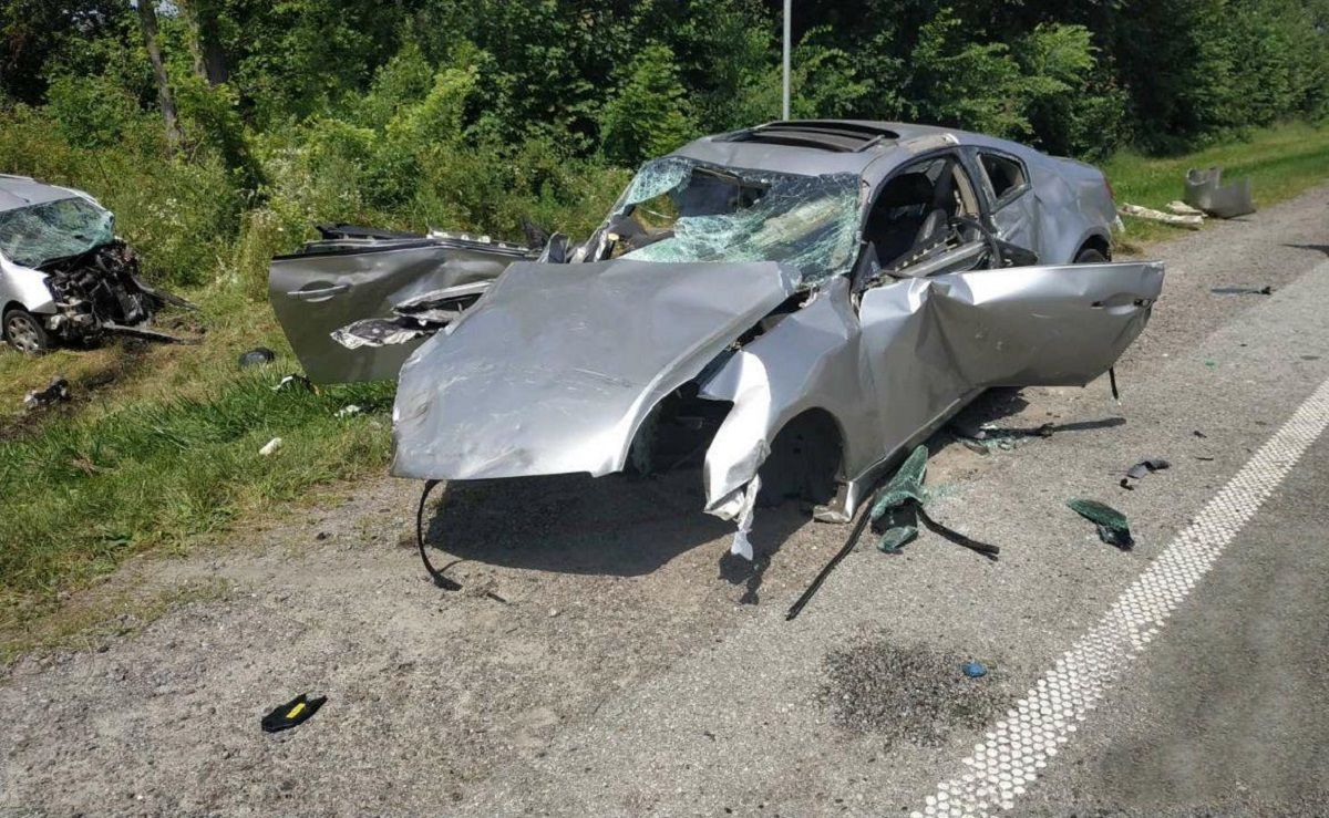 Двоє водіїв загинули у масштабній аварії на трасі біля Стрия