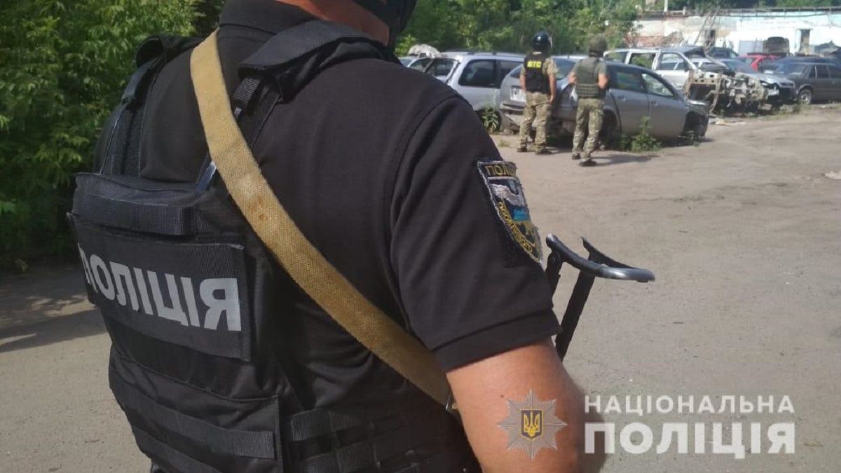 У Полтаві автозлодій захопив у заручники полковника поліції