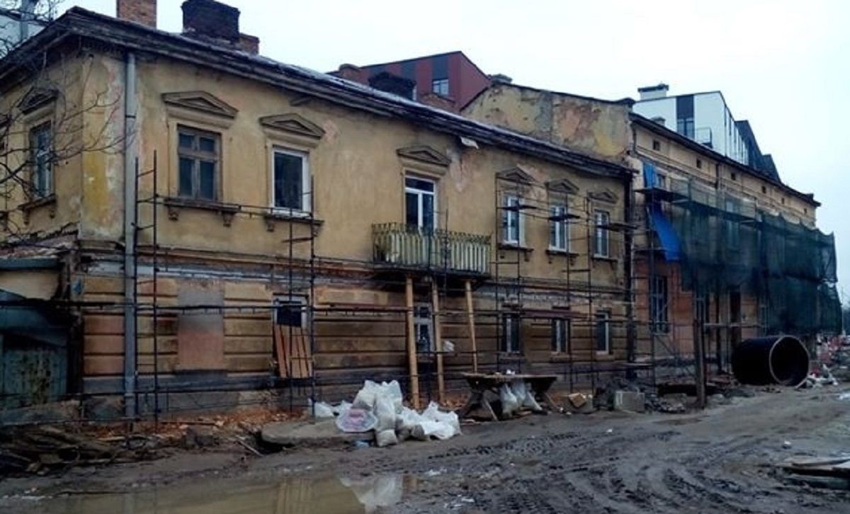 Львівська мерія купить нові квартири мешканцям аварійного будинку на вул. Хімічній
