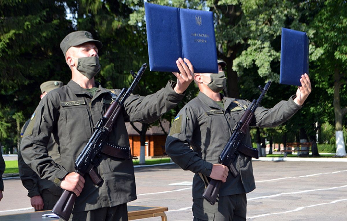 Майже двісті нацгвардійців склали присягу у Львові