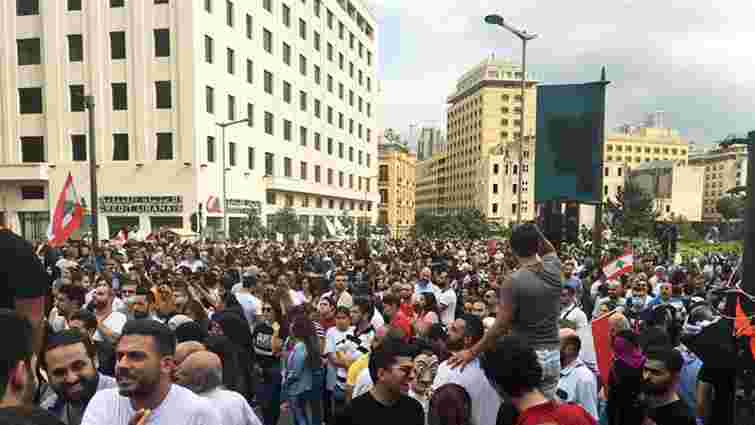 У Бейруті розпочалися антиурядові протести після вибуху в порту 
