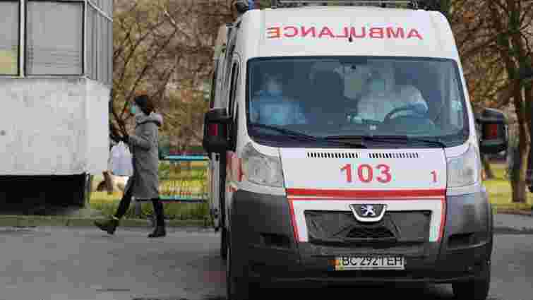 Через приріст хворих на коронавірус на Львівщині відкрили лікарні другої хвилі