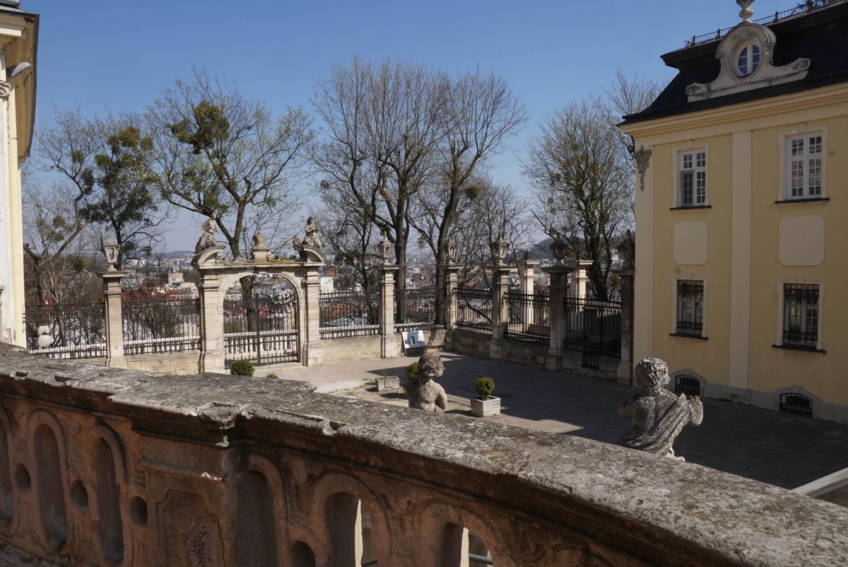 З нагоди Дня Незалежності у Митрополичих садах відбудеться серія концертів