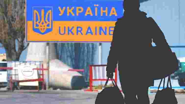 З Естонії депортують 12 українських заробітчан через порушення режиму самоізоляції