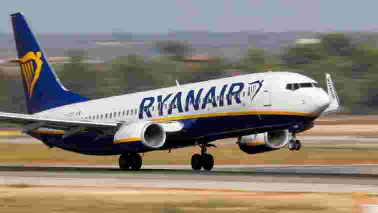 Лоукостер Ryanair восени скоротить 20% своїх рейсів