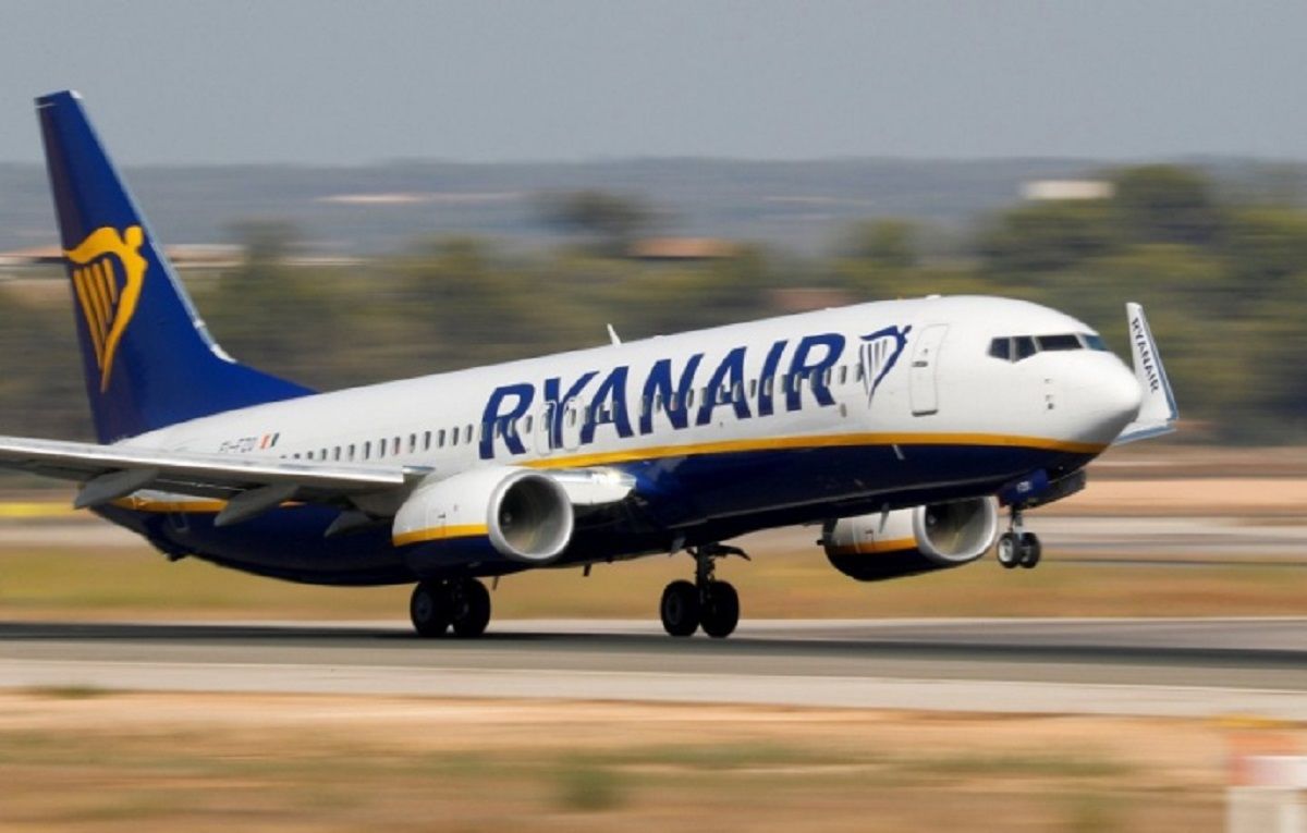 Лоукостер Ryanair восени скоротить 20% своїх рейсів