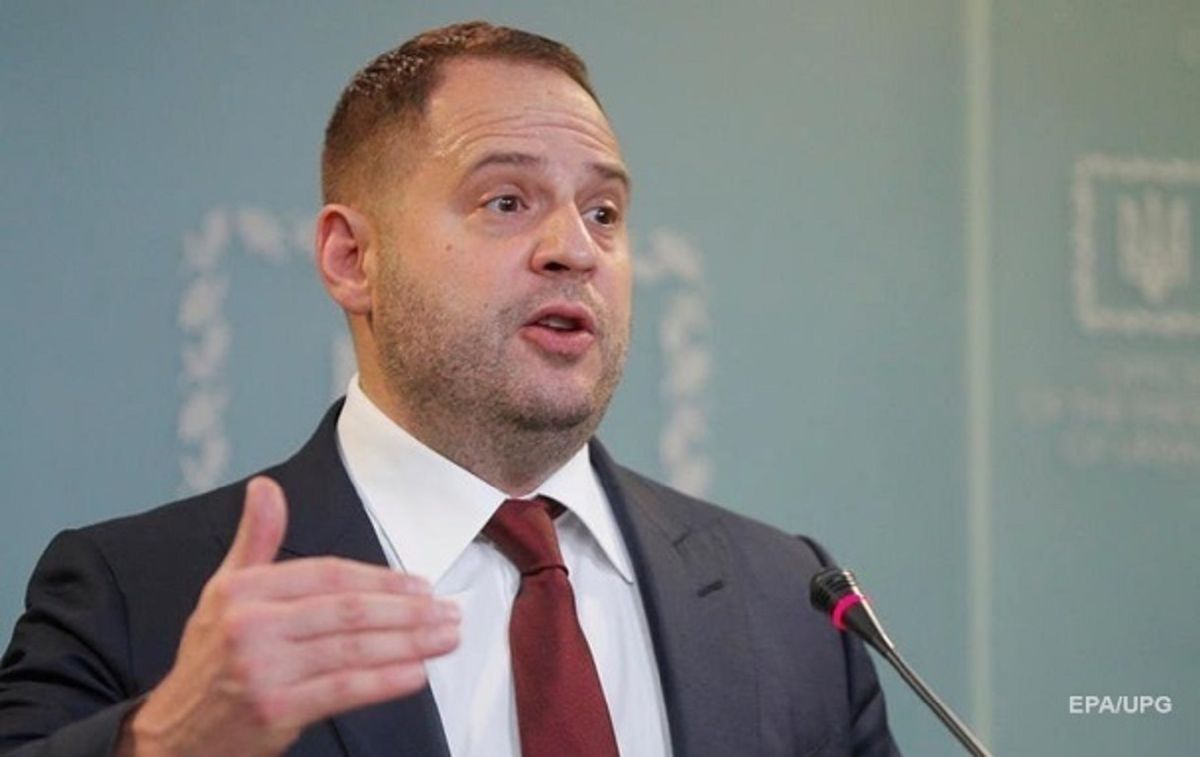 Андрій Єрмак прокоментував звинувачення у державній зраді