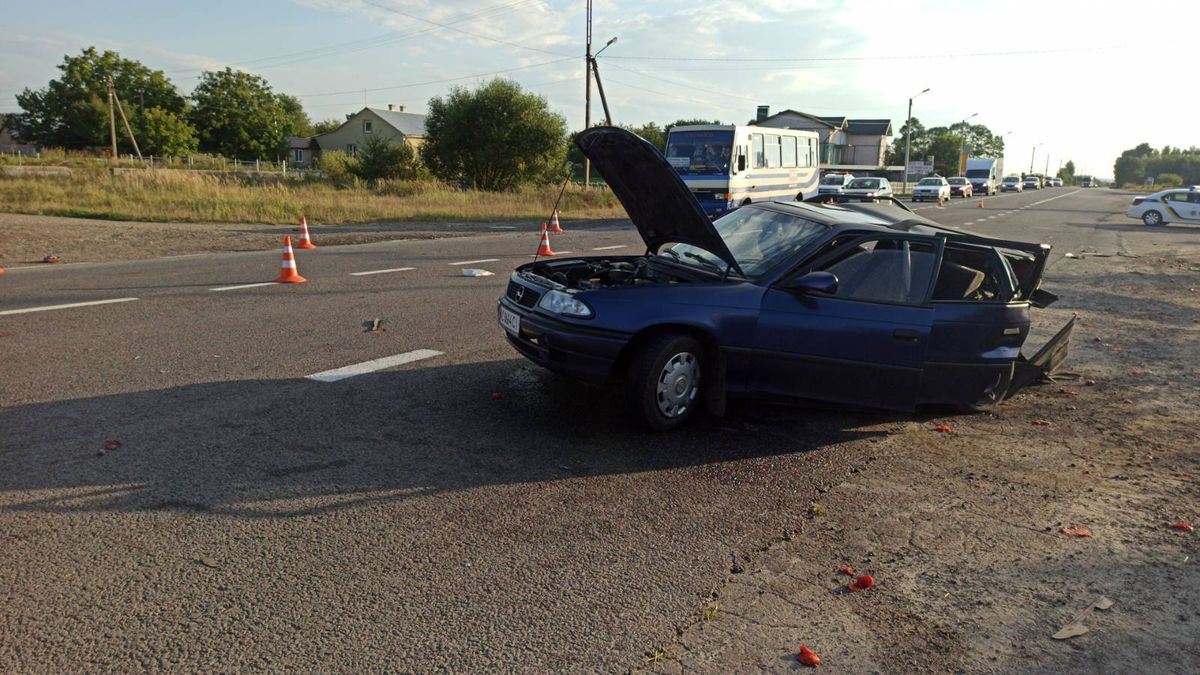 Внаслідок ДТП у Кам’янка-Бузькому районі загинув 10-річний хлопчик