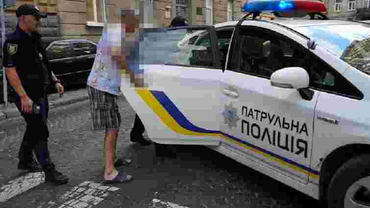 У Львові правоохоронці за півгодини знайшли аноніма, який повідомив про замінування будинку