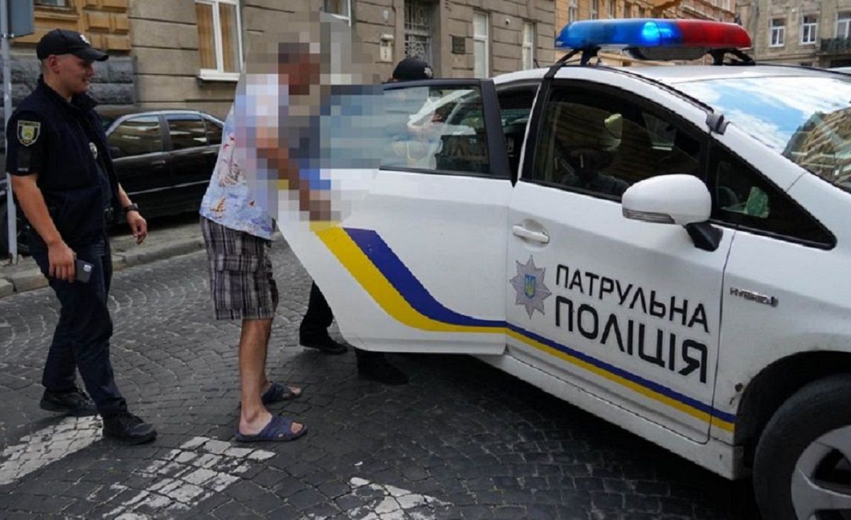 У Львові правоохоронці за півгодини знайшли аноніма, який повідомив про замінування будинку
