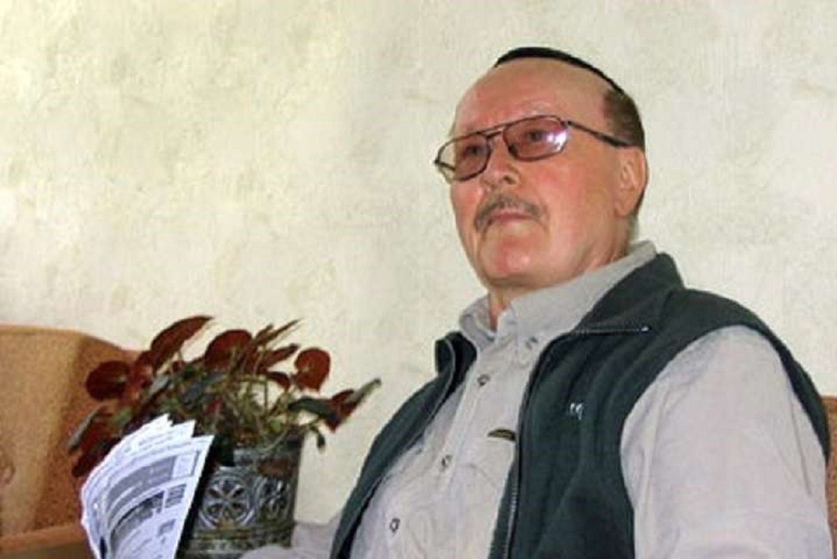 Помер легендарний український диктор Микола Козій