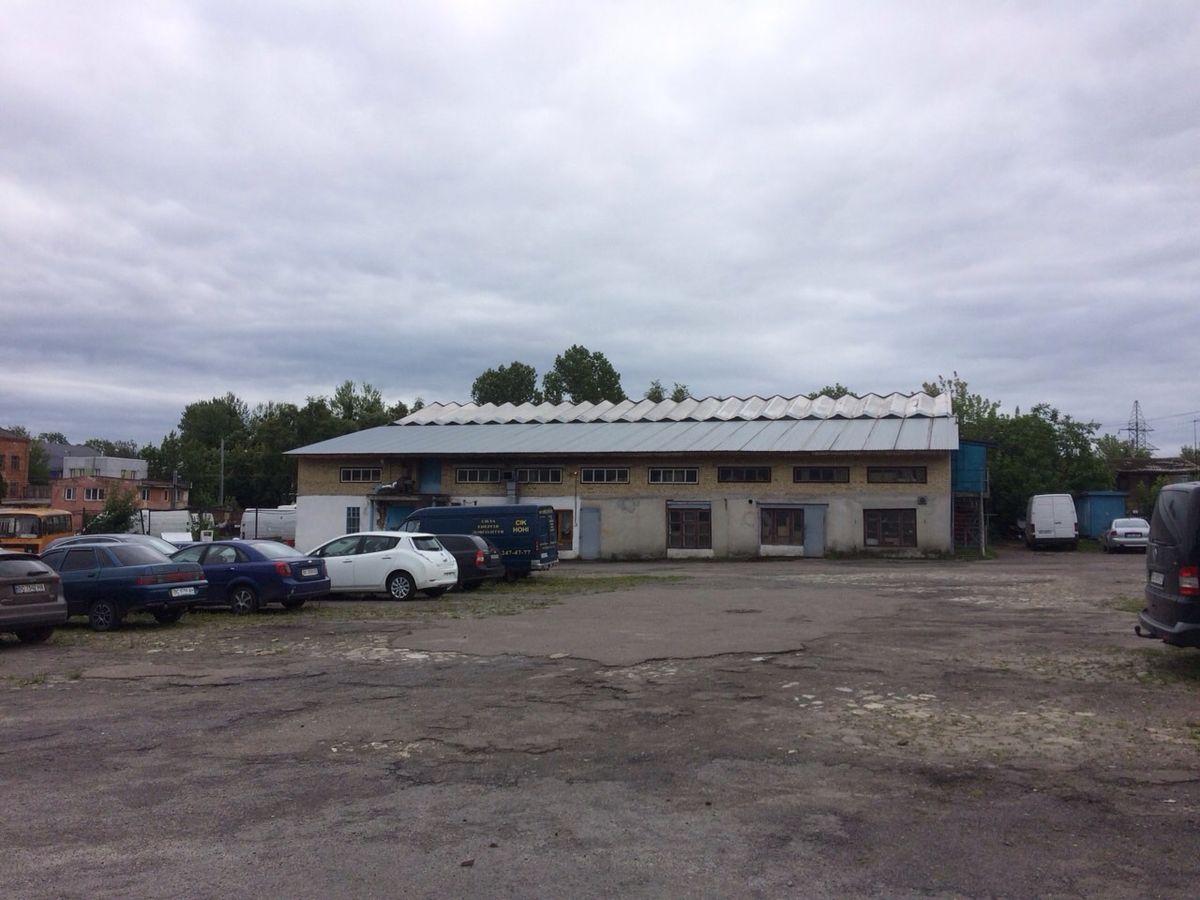 На місці колишньої автобази у Львові збудують житло і офіси
