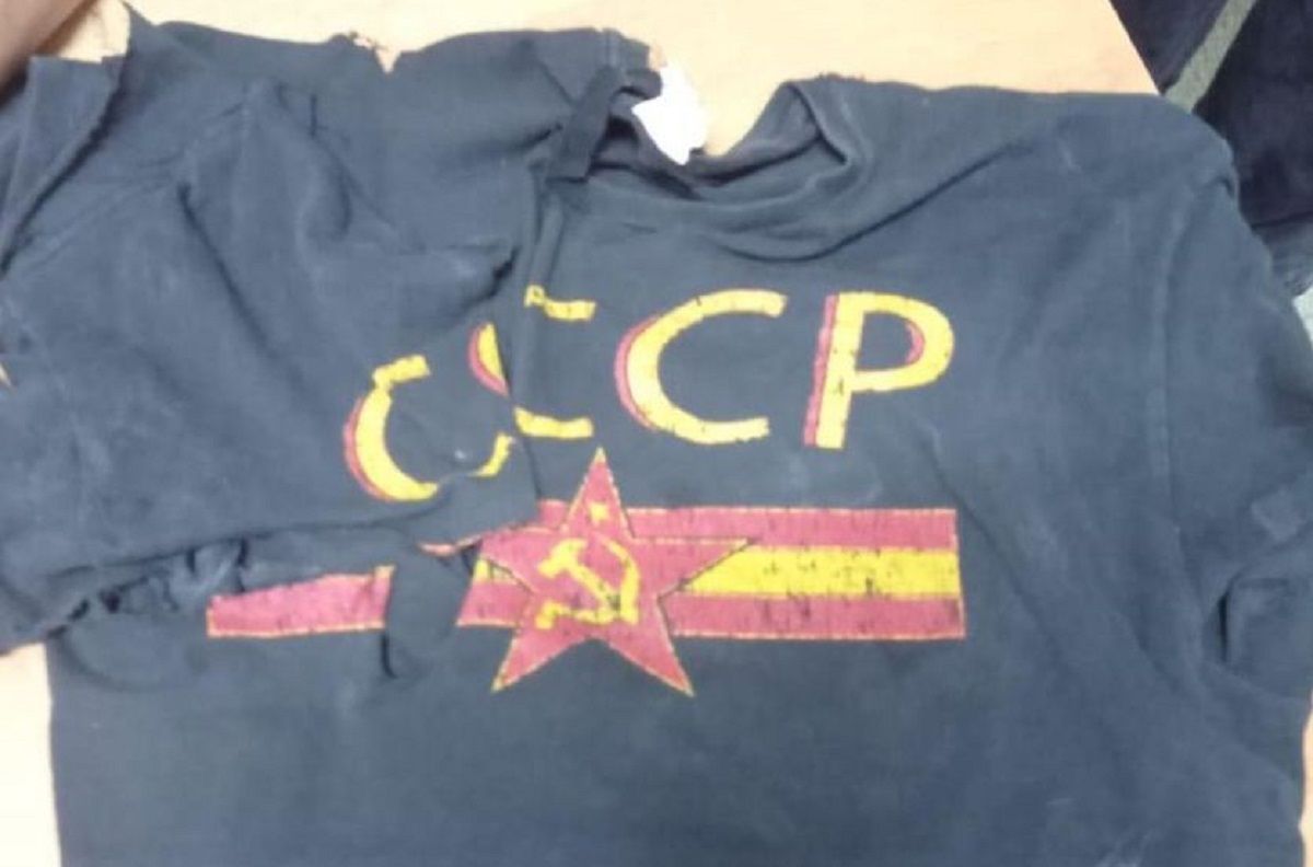 21-річного львів’янина затримали за футболку з комуністичною символікою