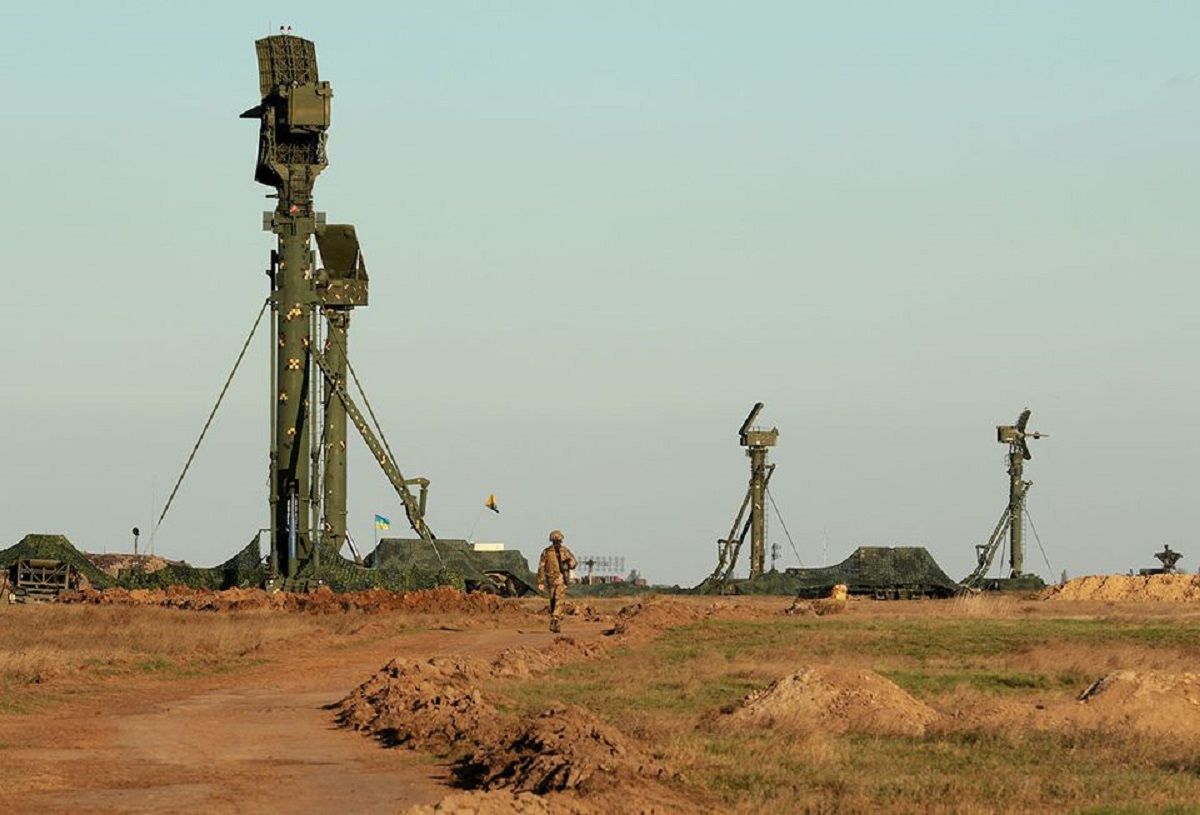 Міноборони показало тренування підрозділів зенітних ракетних військ