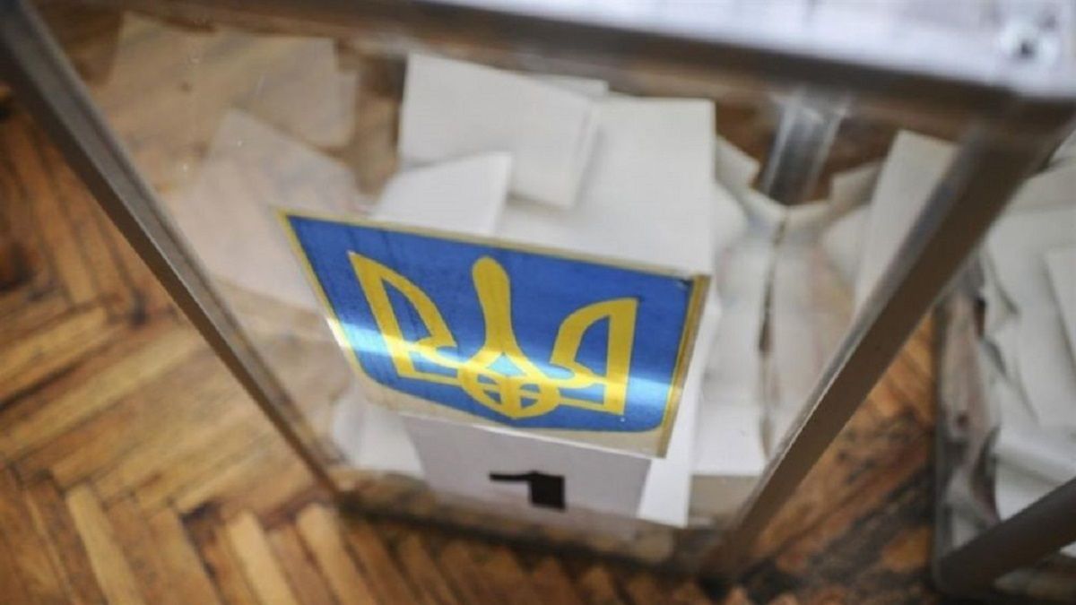 Кабмін затвердив карантинні правила для місцевих виборів