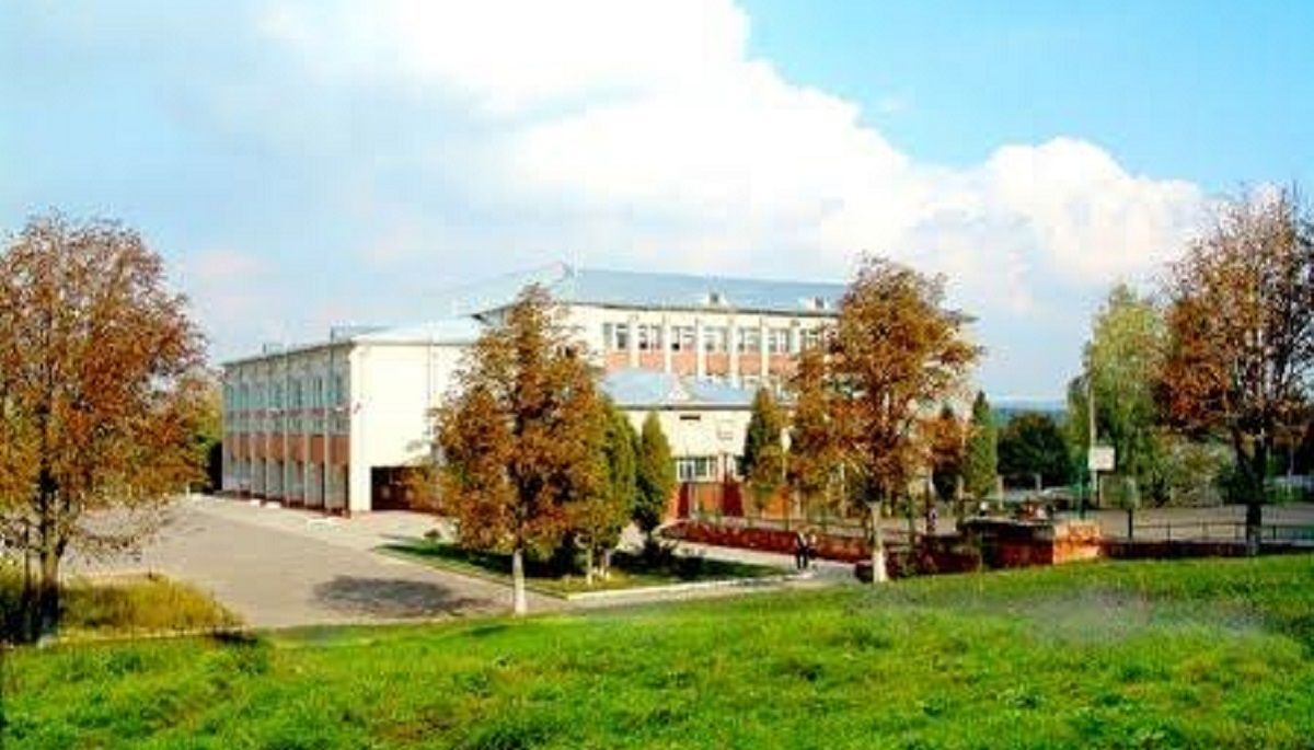 Через коронавірус ще один львівський ліцей частково закрили на карантин