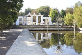 У Парку культури вже у жовтні відкриють гандбольний майданчик і відремонтовану арку