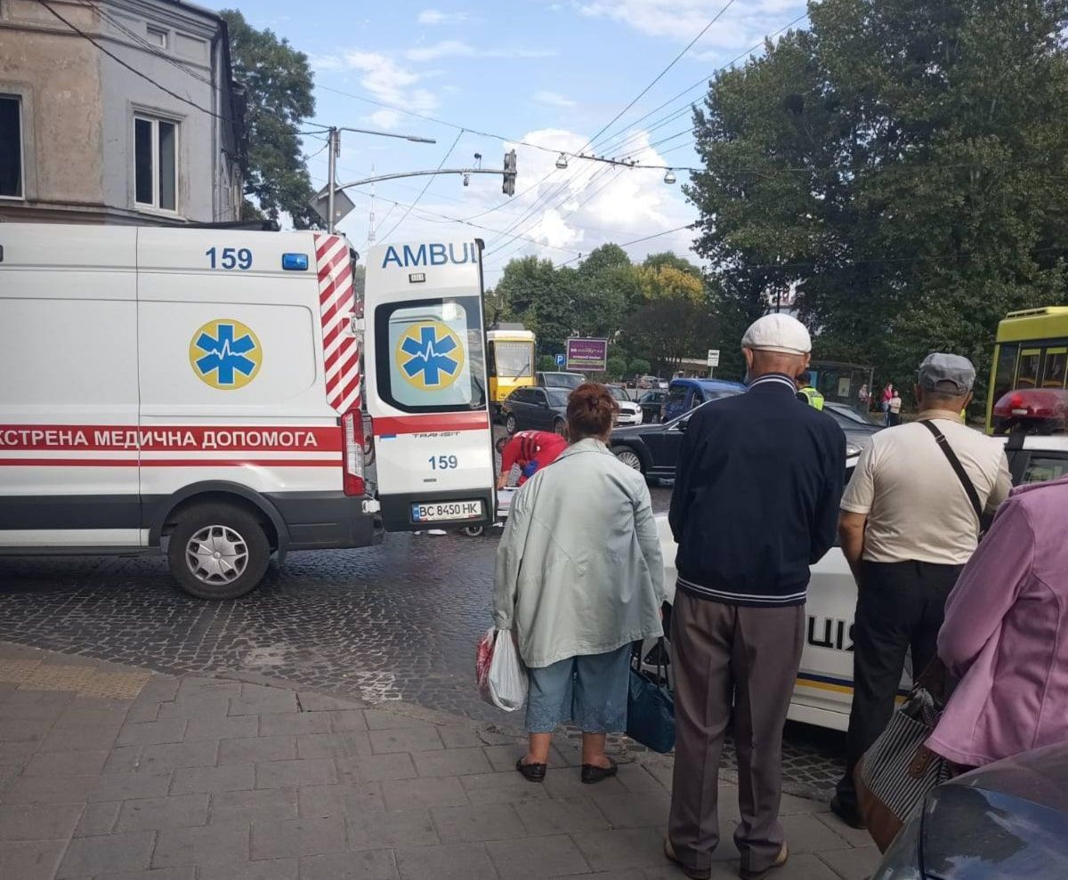 Через аварію трамвай №6 тимчасово не курсує по вул. Городоцькій