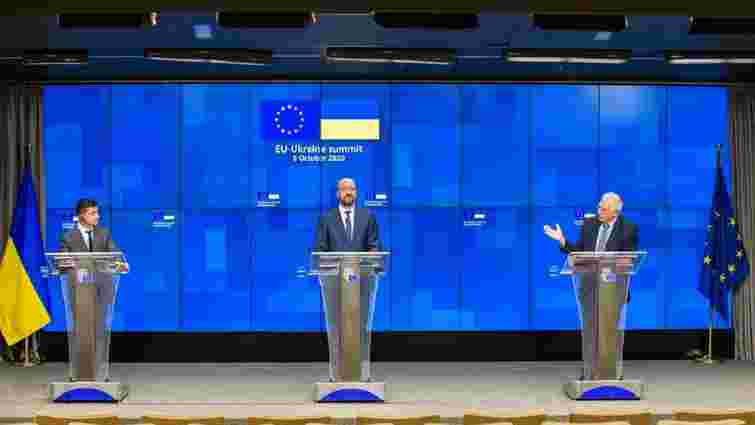 Зеленський запевнив, що безвізовому режиму з ЄС нічого не загрожує
