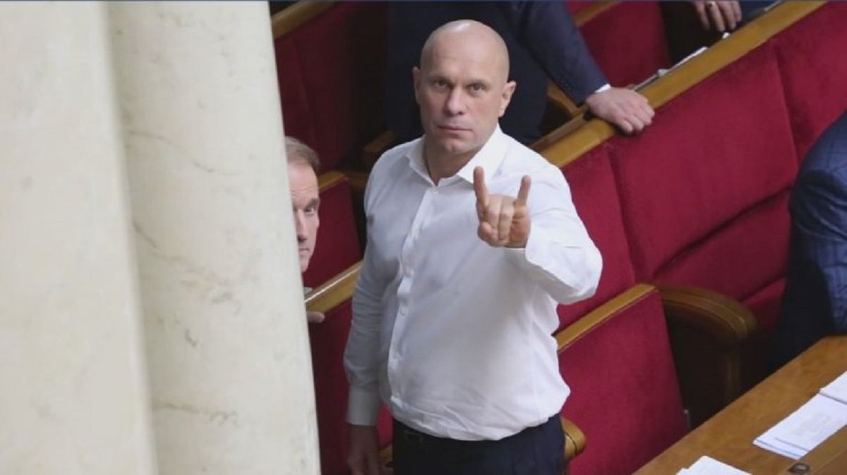 НАЗК перевірить декларацію Іллі Киви, який заробив мільйон на жомовій ямі