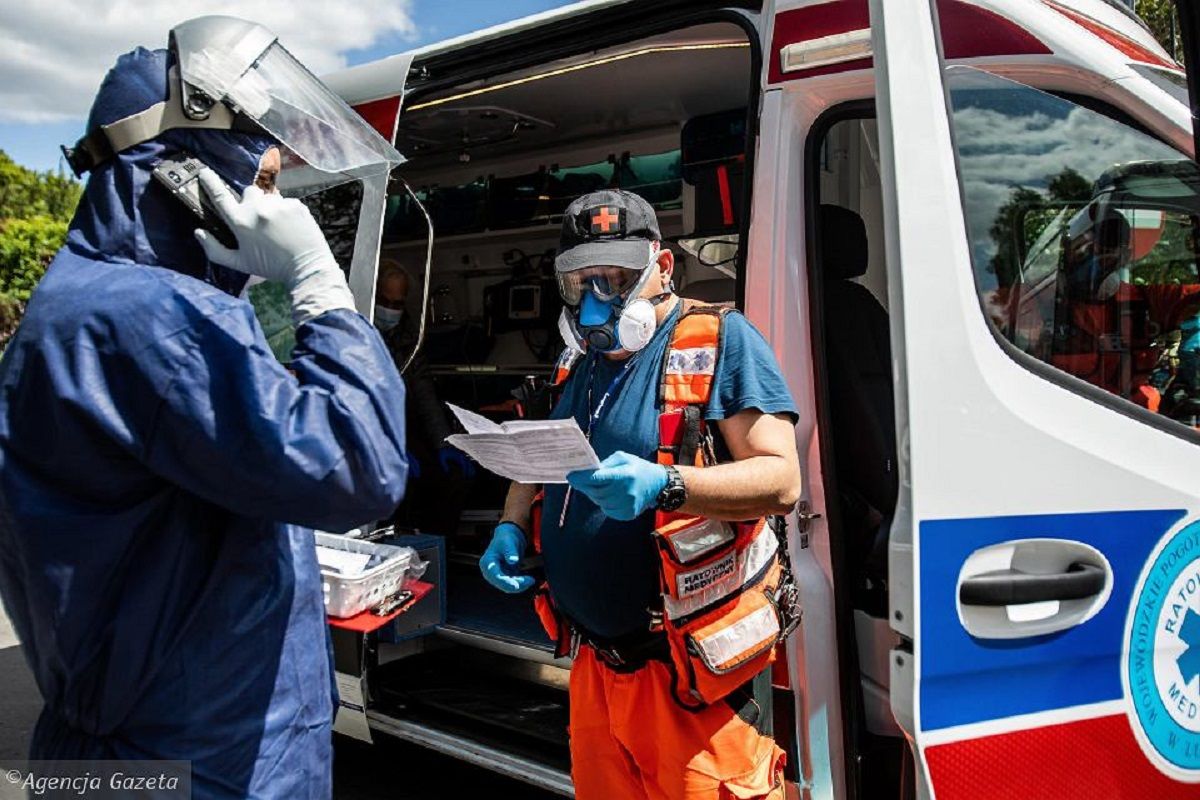 Польща змінює стратегію боротьби з Covid-19 через ріст захворювань