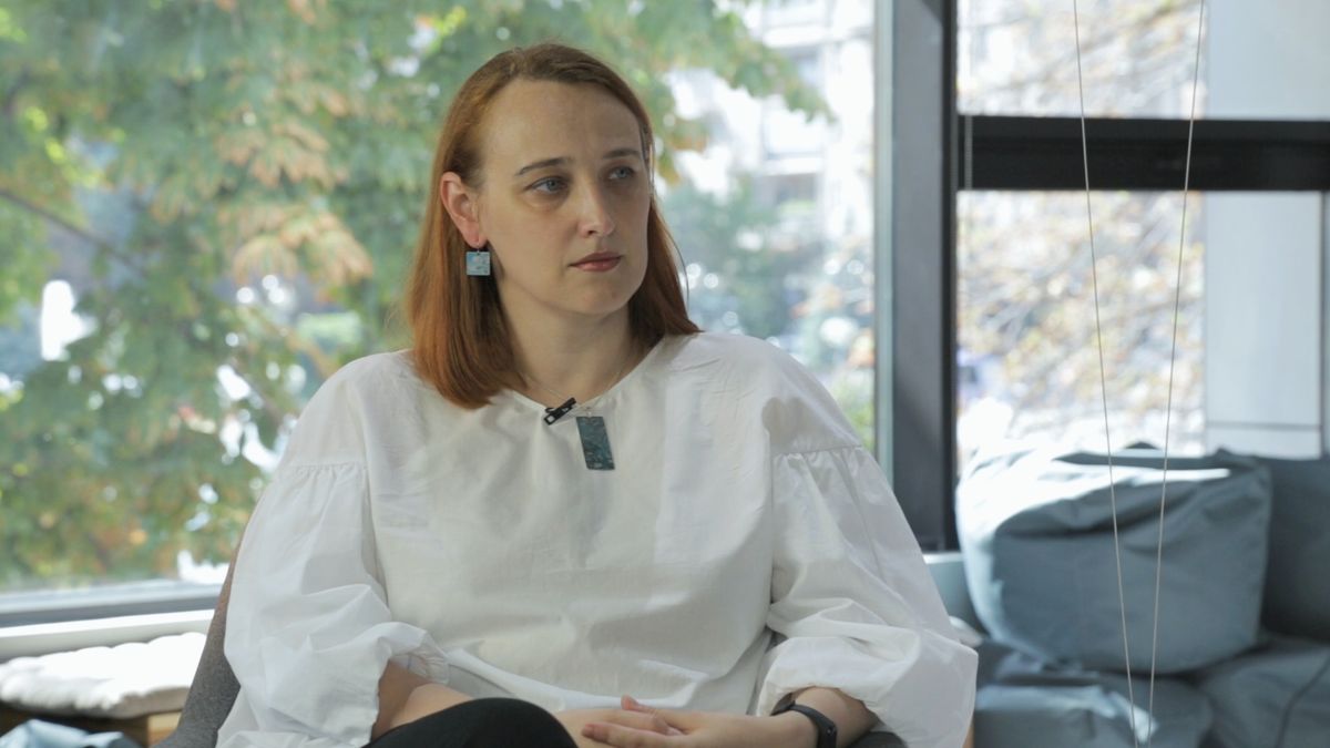 «Угоди з дияволом, як правило, укладали чоловіки»