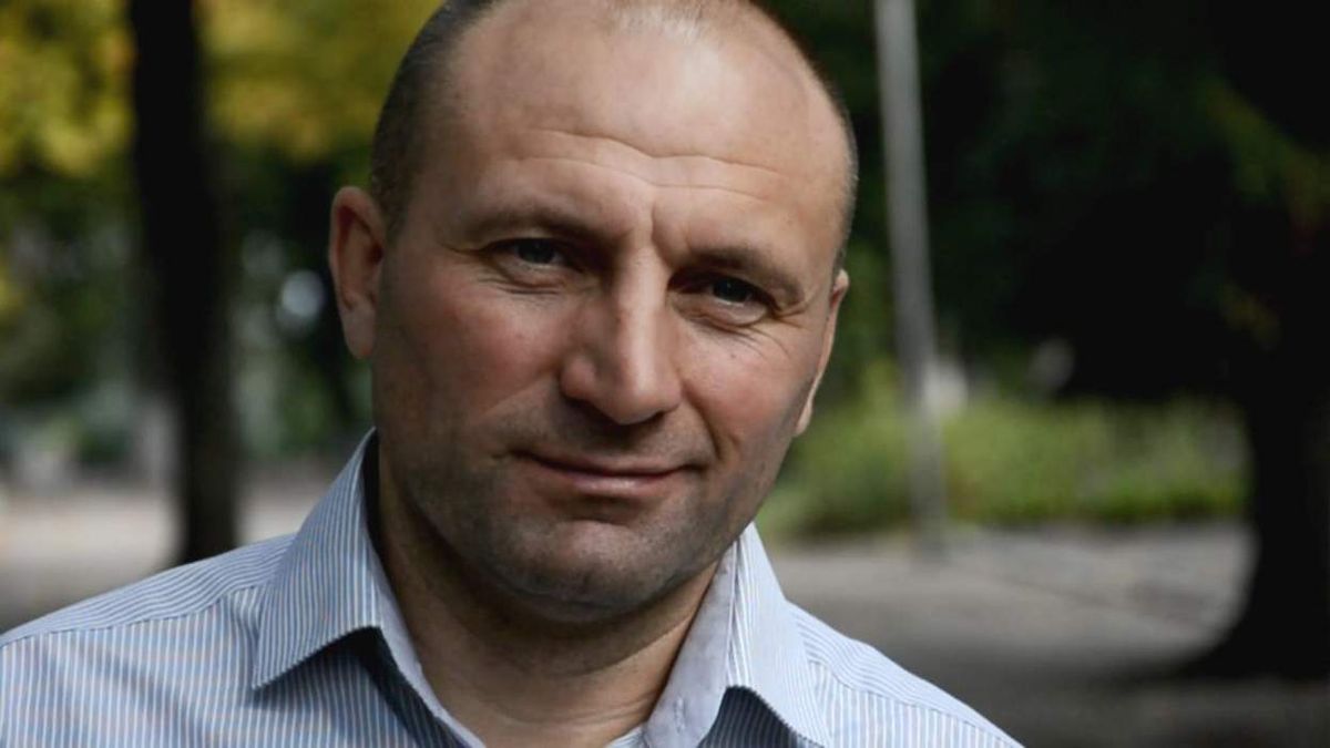 Печерський суд відмовив меру Черкас у задоволенні позову до Зеленського